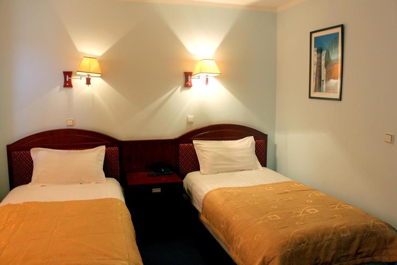 Hotel Grand Buhara Dış mekan fotoğraf