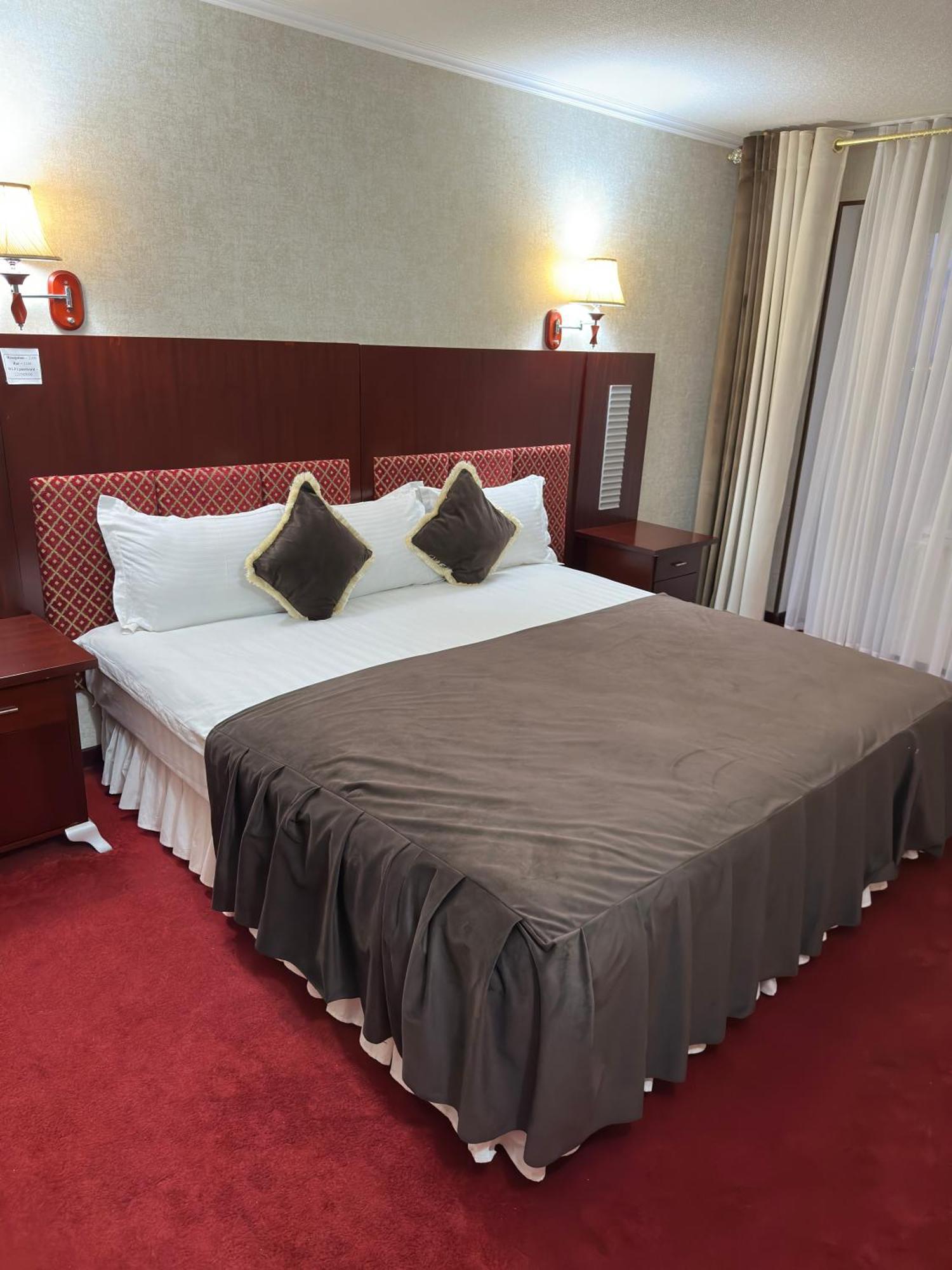 Hotel Grand Buhara Dış mekan fotoğraf