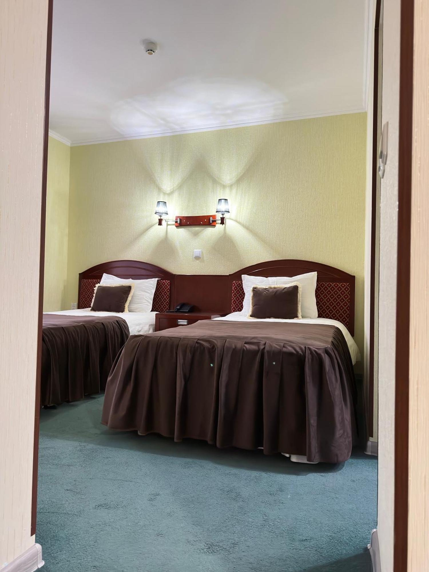 Hotel Grand Buhara Dış mekan fotoğraf