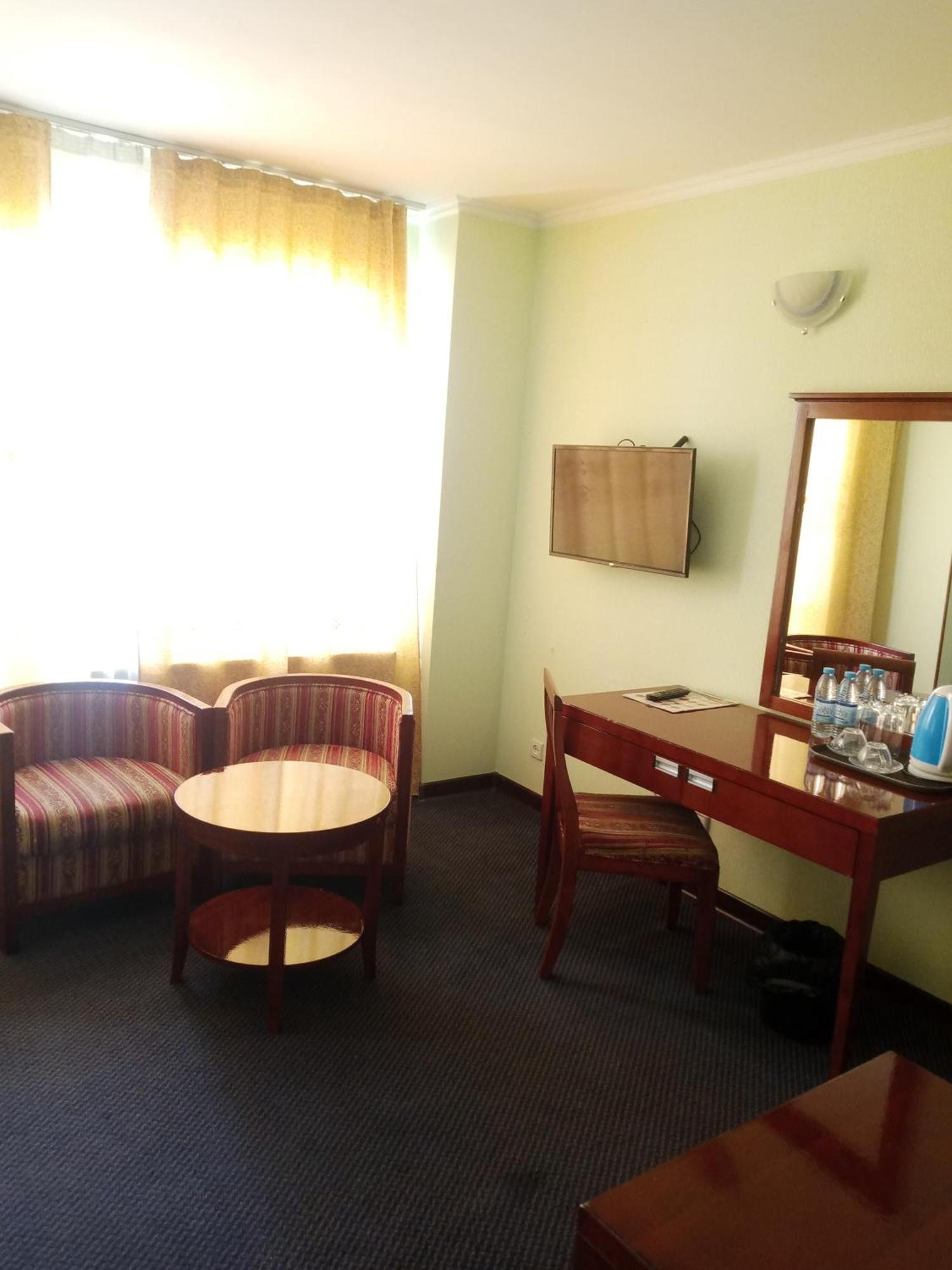 Hotel Grand Buhara Dış mekan fotoğraf