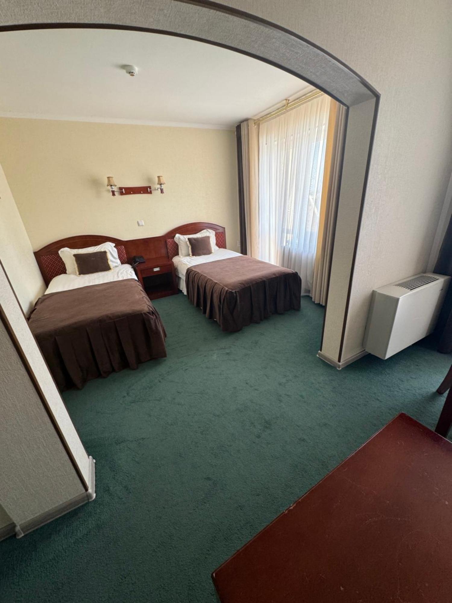 Hotel Grand Buhara Dış mekan fotoğraf