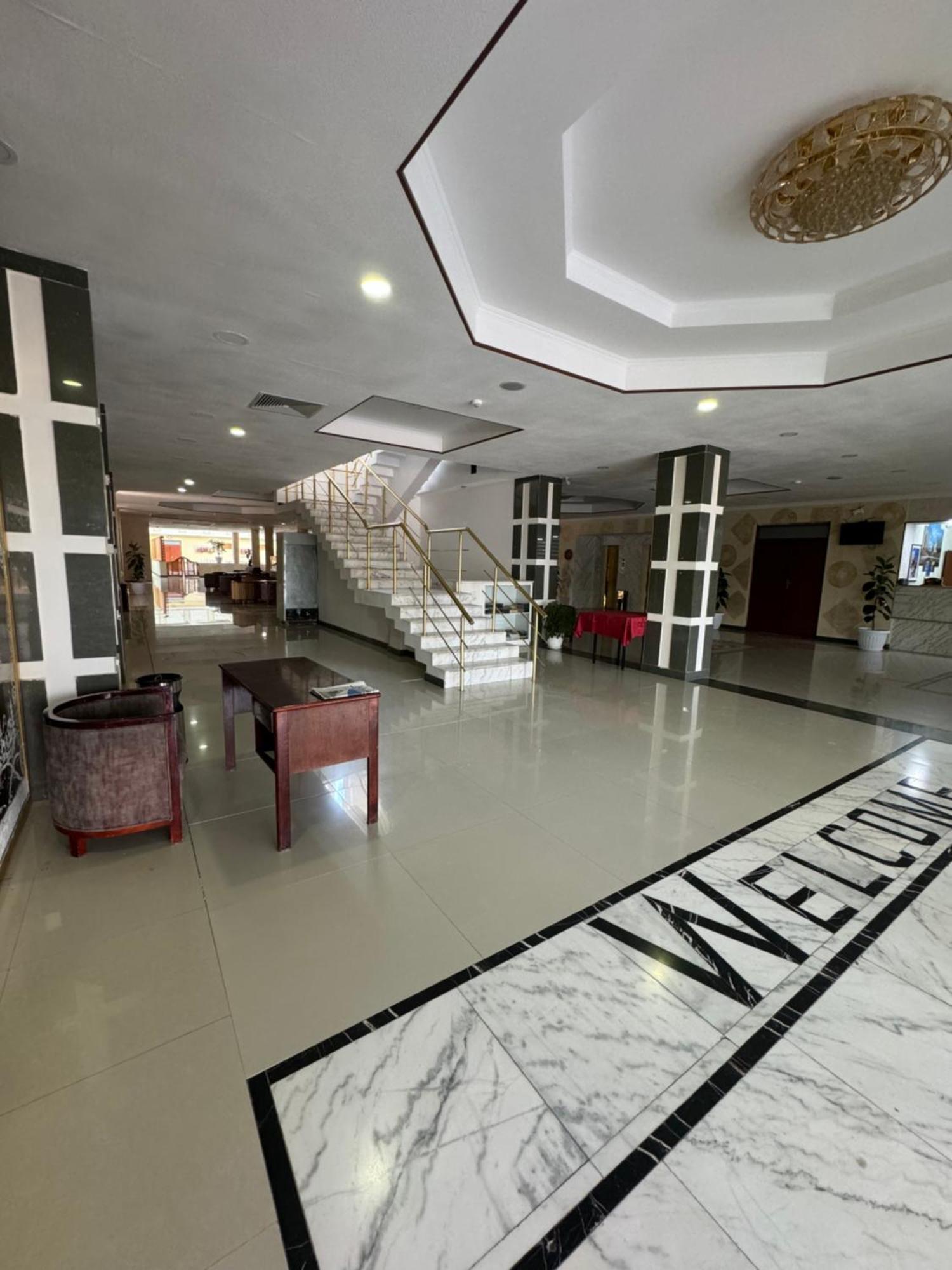Hotel Grand Buhara Dış mekan fotoğraf